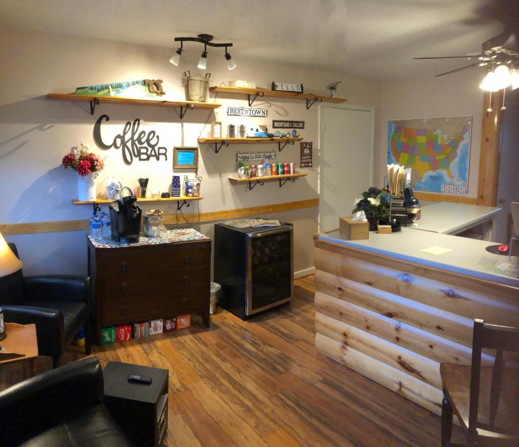 Mountain View Guest Motel Bagian luar foto