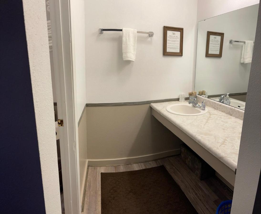 Mountain View Guest Motel Bagian luar foto