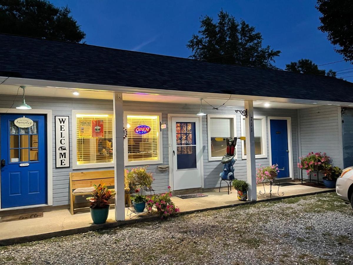 Mountain View Guest Motel Bagian luar foto