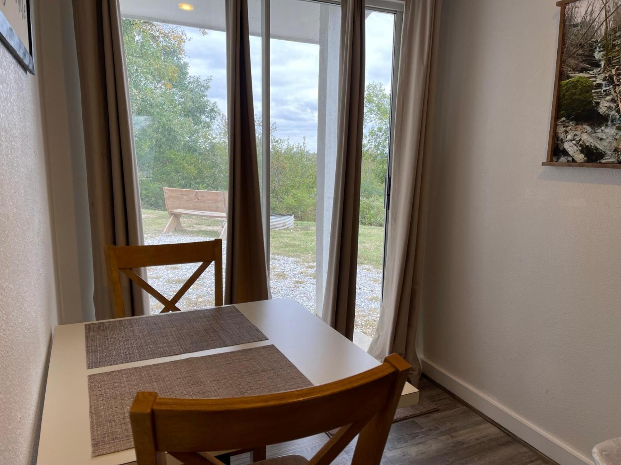 Mountain View Guest Motel Bagian luar foto