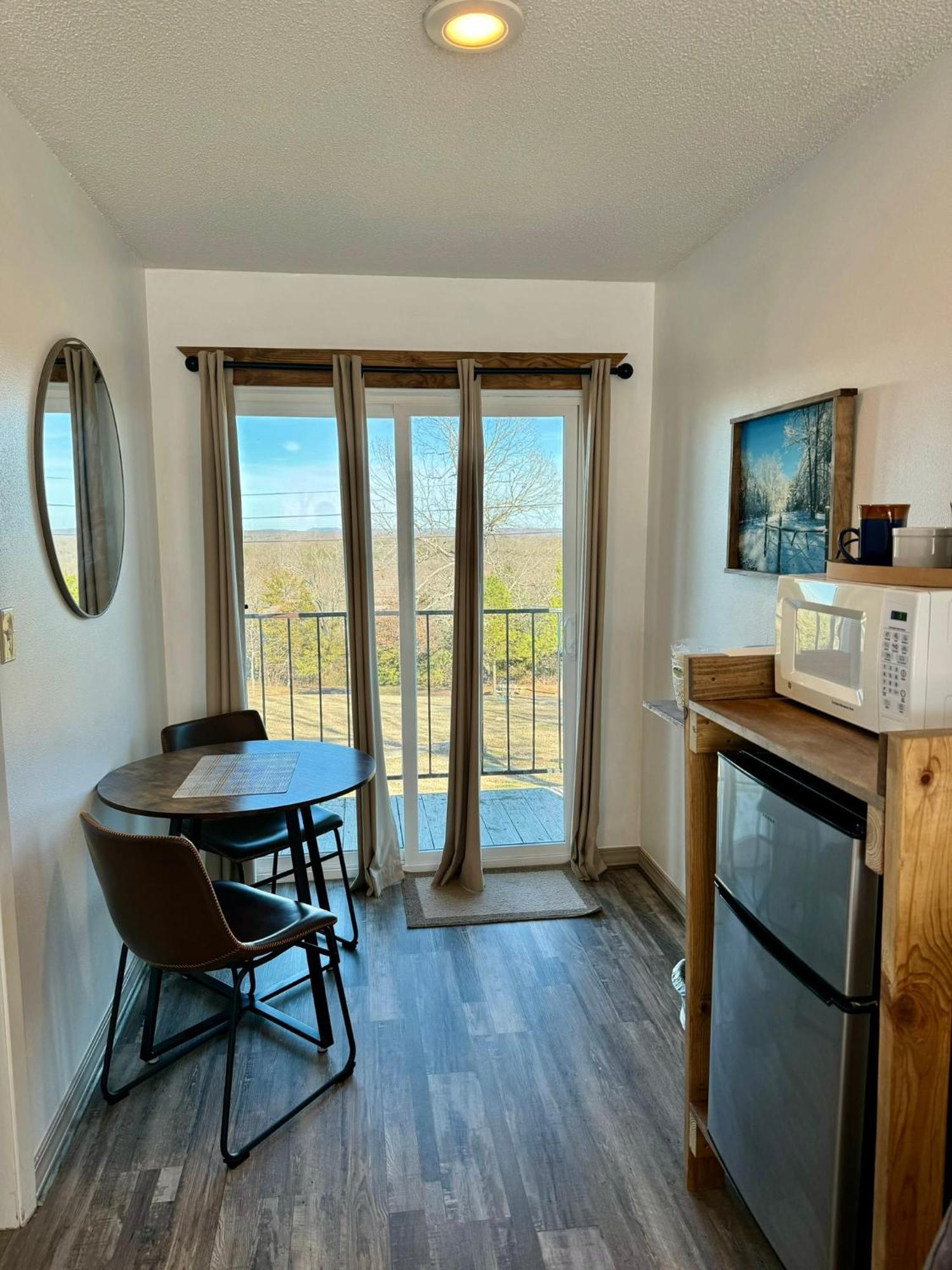 Mountain View Guest Motel Bagian luar foto