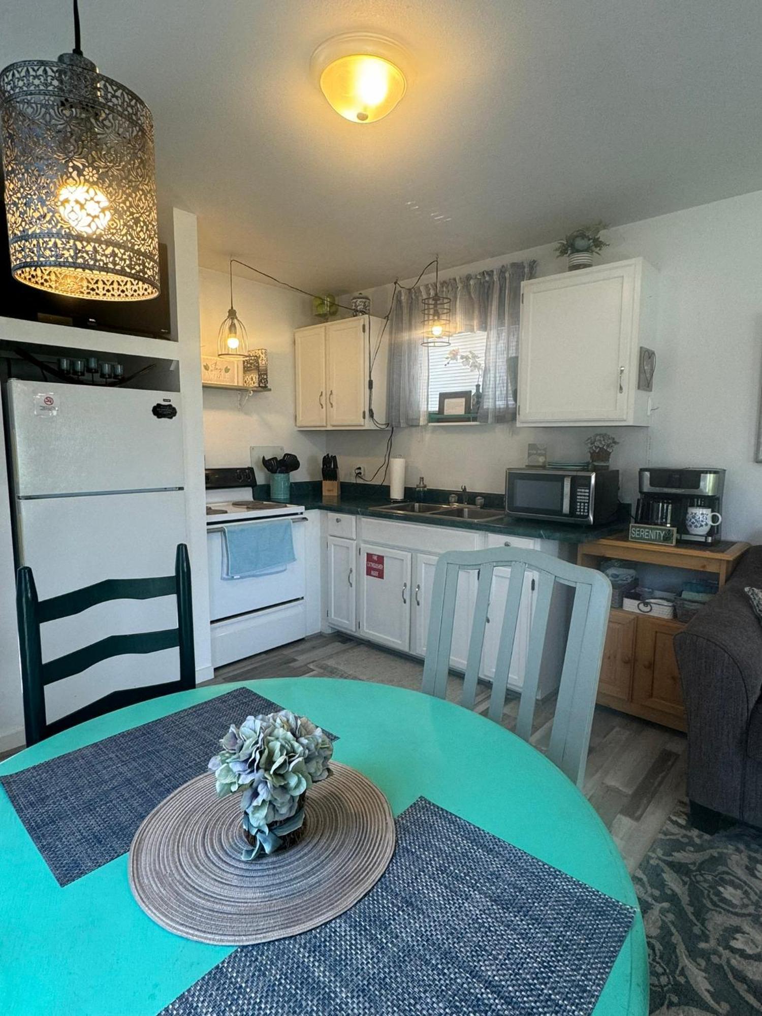 Mountain View Guest Motel Bagian luar foto