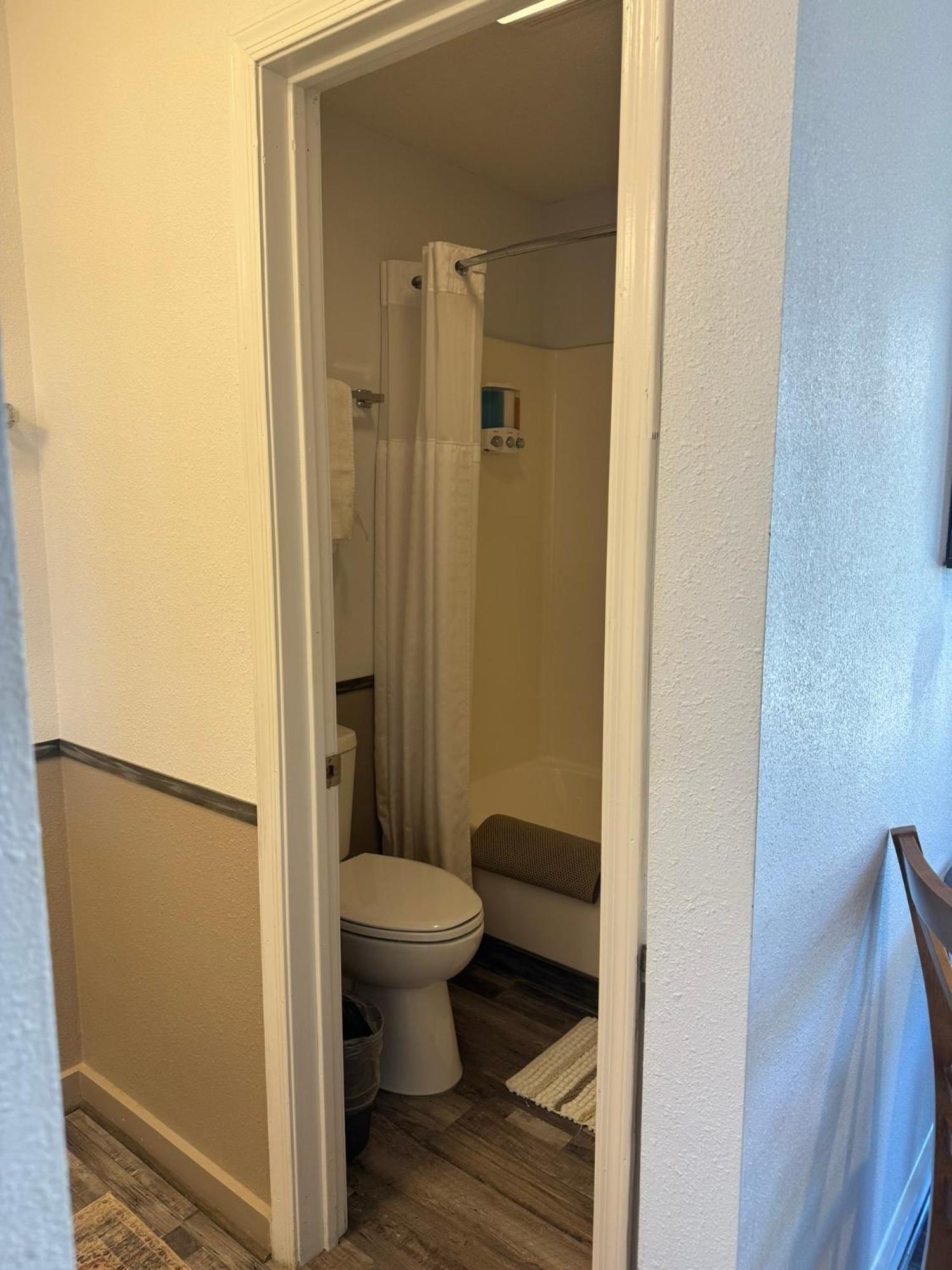 Mountain View Guest Motel Bagian luar foto